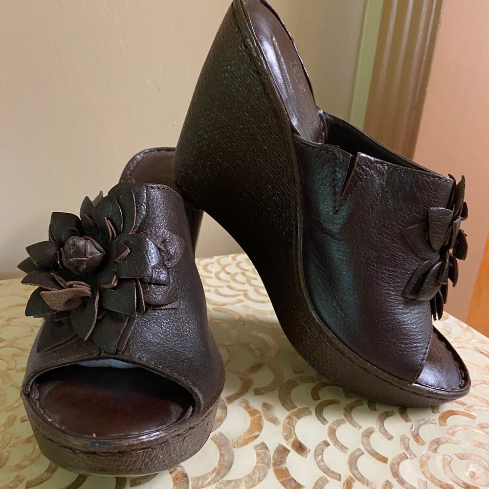 B.O.C. Brown Leather Wedge Sandal